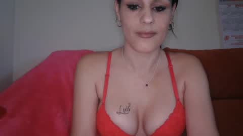 Snapshot of irene141212 chatting on January 10, 11:33 am irene online show from January 10, 11:33 am