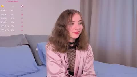 Snapshot of ireneharris chatting on September 9, 9:20 am Maxin online show from September 9, 9:20 am