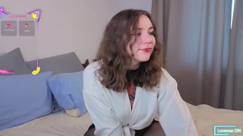 Snapshot of ireneharris chatting on October 21, 10:05 am Maxin online show from October 21, 10:05 am