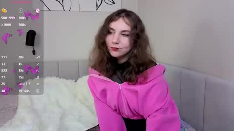 Snapshot of ireneharris chatting on November 7, 9:09 am Maxin online show from November 7, 9:09 am