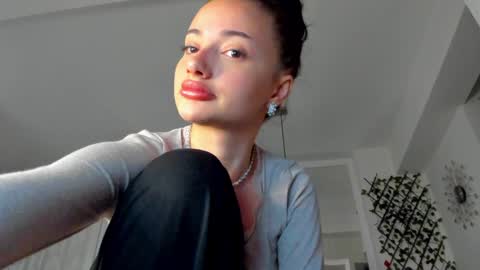 Ir s room online show from December 8, 3:53 am