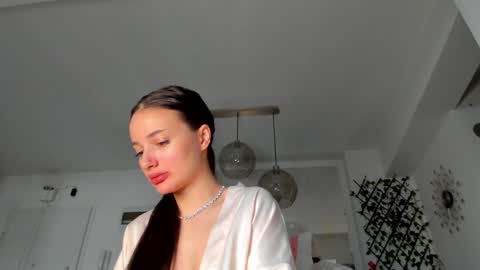 Ir s room online show from January 24, 8:02 am