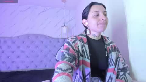 iris_77 online show from September 30, 6:35 pm