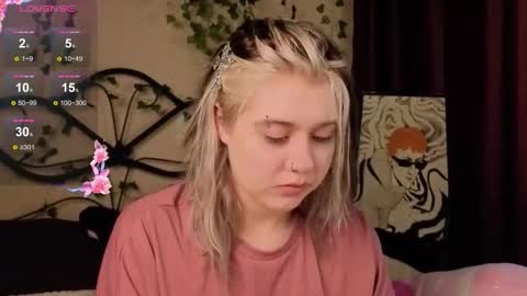 Snapshot of irissocute chatting on November 11, 7:52 am I am Cutie Iris3 online show from November 11, 7:52 am