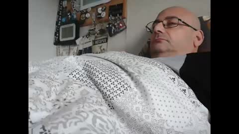 Snapshot of ironkokkk chatting on February 23, 9:11 am Ironkokkk online show from February 23, 9:11 am