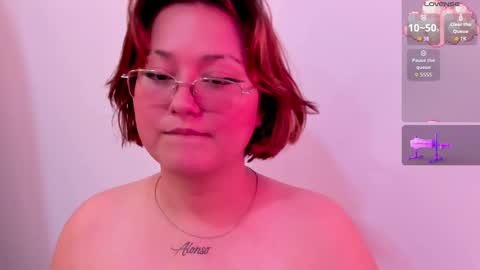 Isa online show from October 3, 3:53 pm