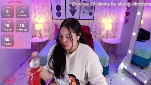 Snapshot of isa_reel chatting on January 15, 7:55 pm ISA online show from January 15, 7:55 pm