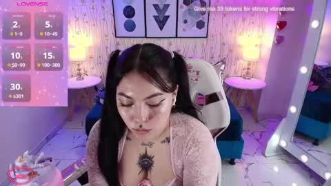 Snapshot of isa_reel chatting on January 18, 11:33 pm ISA online show from January 18, 11:33 pm