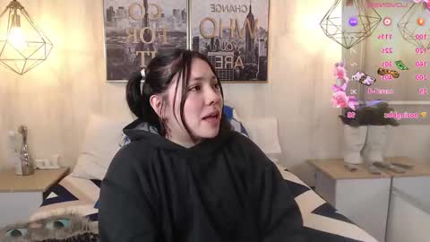 Snapshot of isa_reel chatting on February 4, 7:07 am ISA online show from February 4, 7:07 am