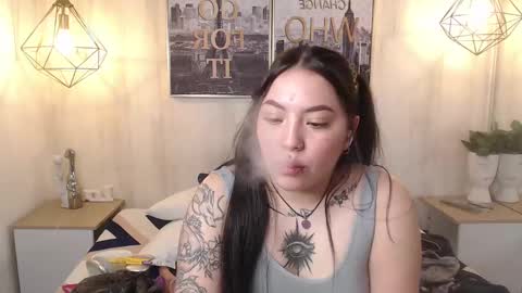 Snapshot of isa_reel chatting on February 4, 10:10 am ISA online show from February 4, 10:10 am