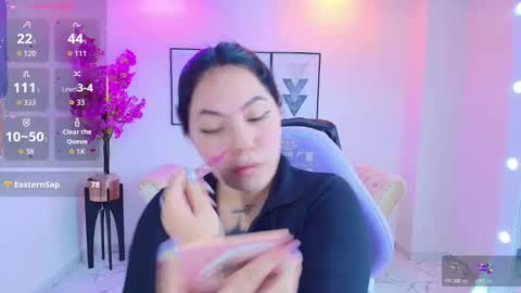 Snapshot of isa_reel chatting on December 2, 8:15 pm ISA online show from December 2, 8:15 pm