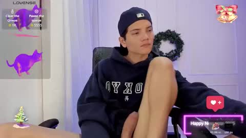 isaac online show from December 1, 11:10 pm