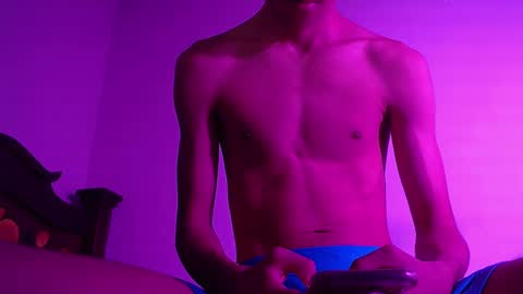 Snapshot of isaaclatino chatting on December 31, 10:34 pm isaac online show from December 31, 10:34 pm