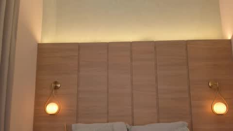 Isa online show from November 15, 3:37 am