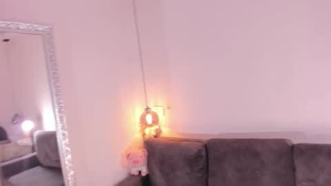 Isabela online show from October 10, 9:30 am