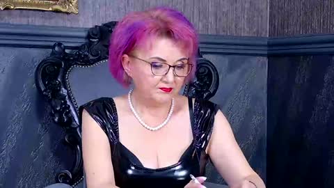 Isabella Conte online show from January 4, 8:28 am