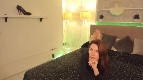 IsabelKiss online show from November 10, 6:56 am