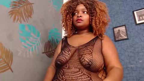 ISABELLA online show from November 24, 8:36 am