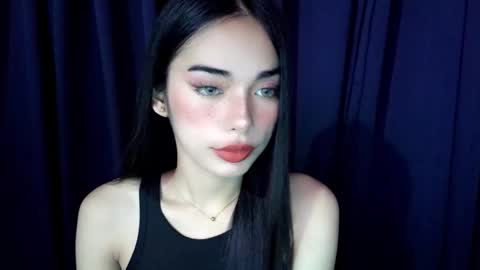 Isabelle online show from December 2, 6:41 am