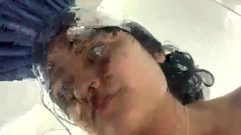 Isa online show from March 6, 2:09 am