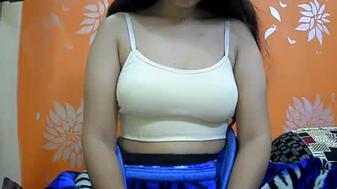 ishika_singh_ online show from January 6, 2:26 am
