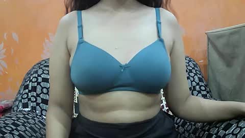 ishika_singh_ online show from September 23, 2:14 am