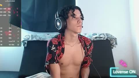 Isidro online show from September 22, 10:01 pm