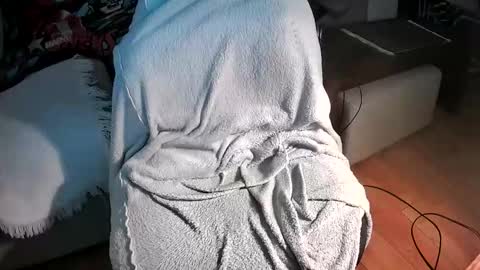 Iskarius online show from November 9, 9:24 pm