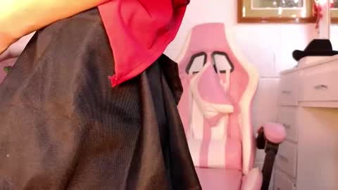 Isla Rosee18 online show from November 30, 1:31 am