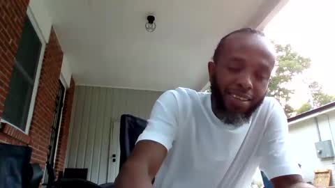 Snapshot of islandmaker chatting on September 10, 11:27 pm islandmaker online show from September 10, 11:27 pm