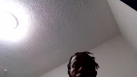 Snapshot of islandmaker chatting on September 17, 8:38 am islandmaker online show from September 17, 8:38 am