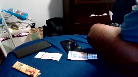 Snapshot of islandmaker chatting on November 3, 4:58 am islandmaker online show from November 3, 4:58 am