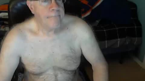 Snapshot of islesman22 chatting on December 28, 11:09 am islesman22 online show from December 28, 11:09 am