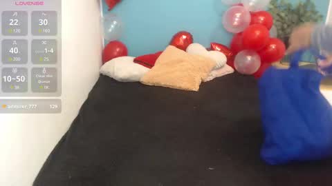 Snapshot of issa_nassar chatting on February 21, 6:37 pm Issa online show from February 21, 6:37 pm