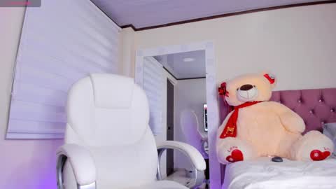 Isa  online show from January 9, 6:17 am