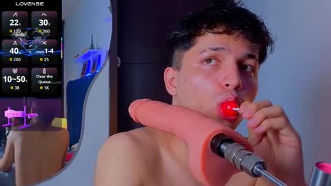 Issac online show from November 7, 5:29 am