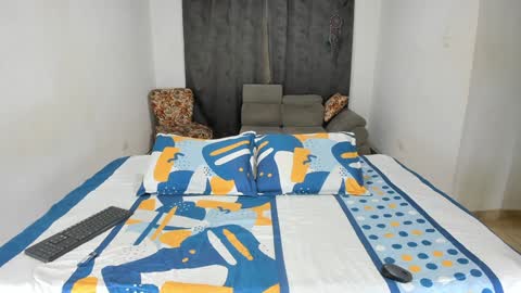 Isabella  online show from December 2, 5:26 am