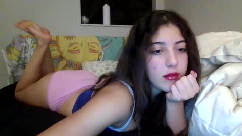 Snapshot of italiankittyx chatting on October 2, 4:41 am ItalianKitty online show from October 2, 4:41 am