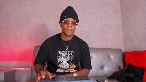 itanxfor online show from November 3, 12:28 pm