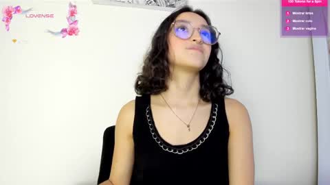 Snapshot of its__angelica_ chatting on March 3, 9:48 pm Angelica online show from March 3, 9:48 pm