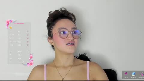 Snapshot of its__angelica_ chatting on September 29, 6:46 pm Angelica online show from September 29, 6:46 pm