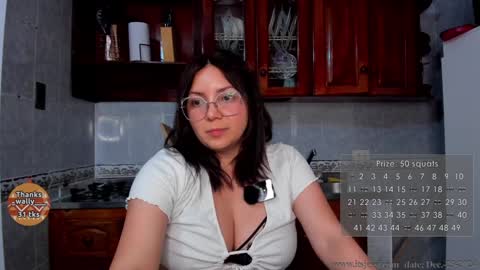 Jessi online show from December 23, 9:51 pm