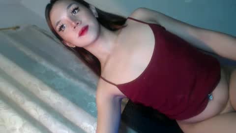 EZZIE online show from February 25, 8:19 pm