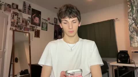 Rowan online show from September 30, 1:32 am