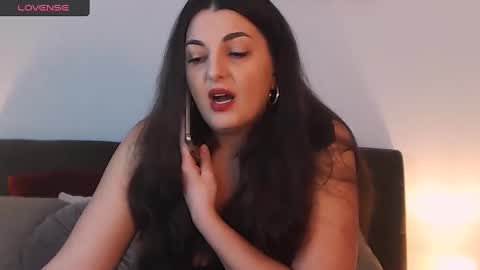 Melissa Khaan online show from December 8, 11:14 am