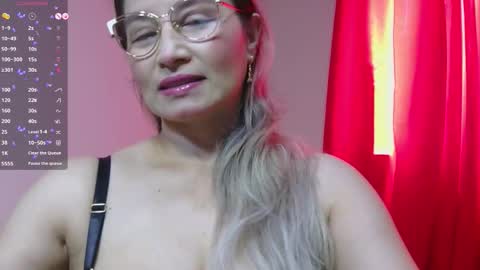 ivanna__deer online show from November 12, 4:18 pm