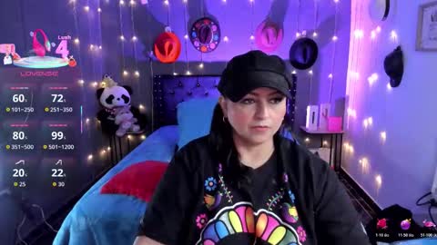 Ivonne online show from November 30, 11:31 pm