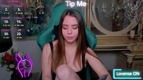 Snapshot of ivorywood_ chatting on October 4, 8:56 am ivorywood_ online show from October 4, 8:56 am