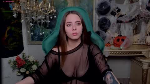 Snapshot of ivorywood_ chatting on October 21, 12:28 pm ivorywood_ online show from October 21, 12:28 pm