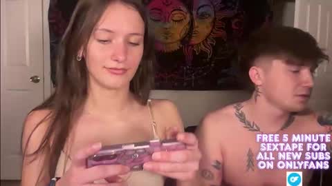 Snapshot of ivy69_9 chatting on November 24, 2:33 am ivy69 9 and cody online show from November 24, 2:33 am